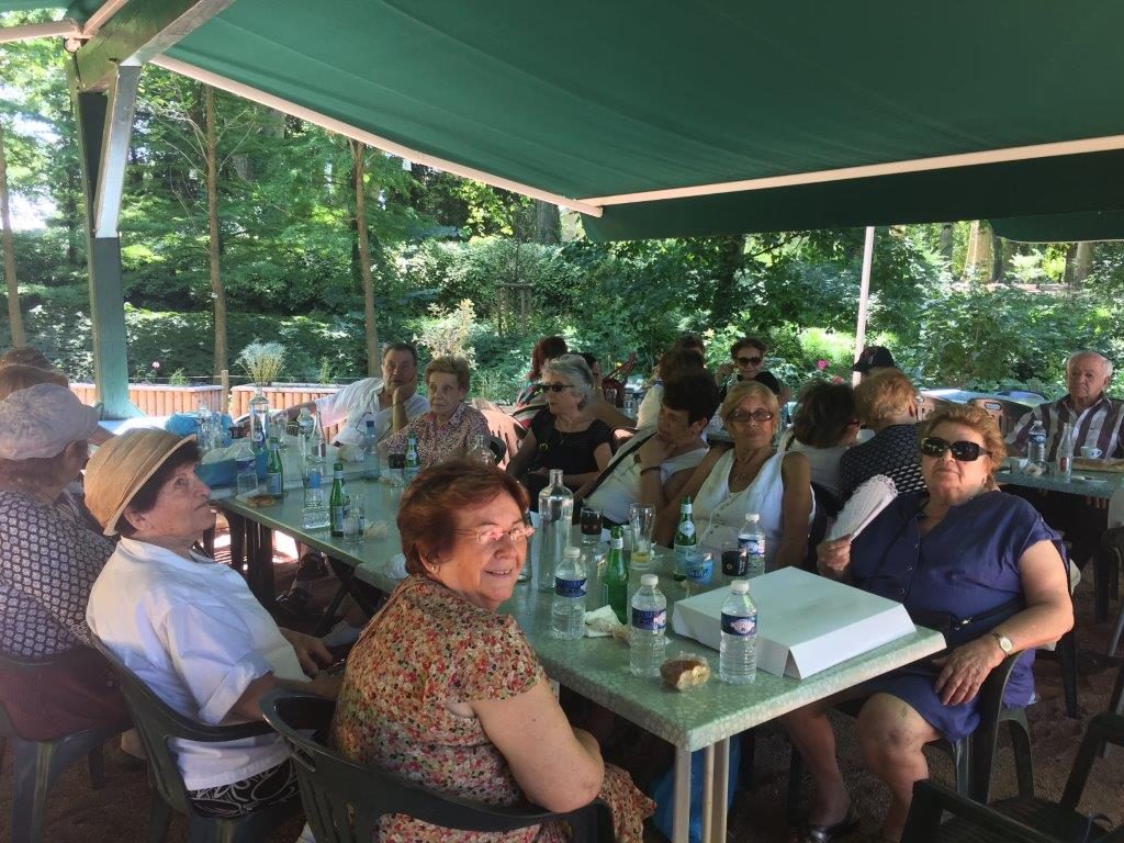 L’Etoile Bleue envoie la balle